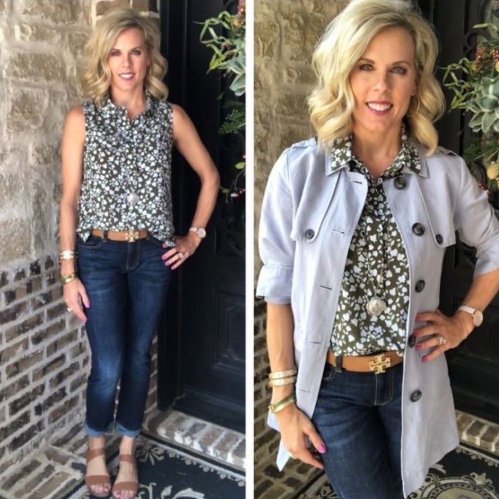 CAbi‎ Keepsake Blouse Style 3614 Pressed Flowers Sizw XSmall